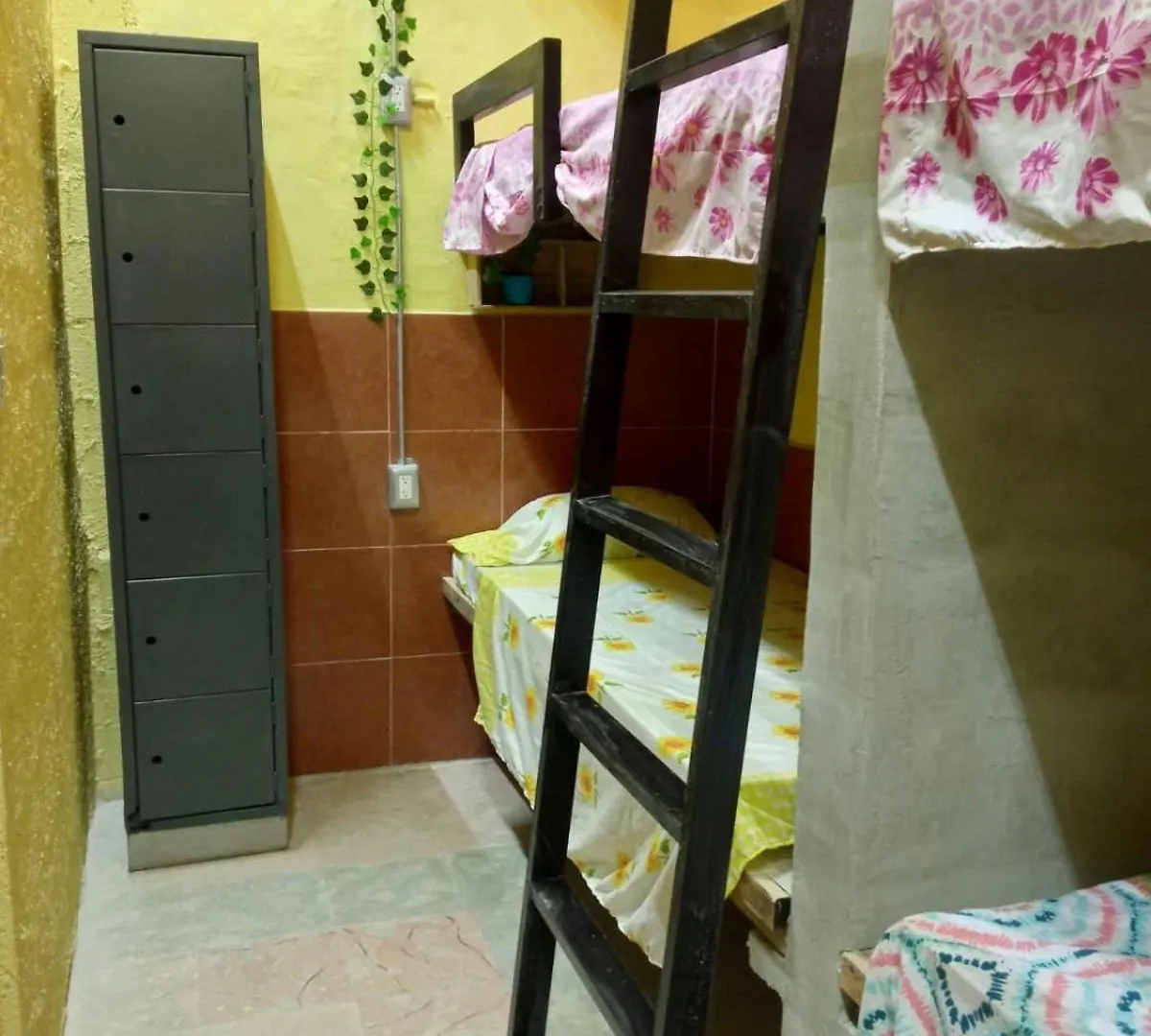 Hostal Republic Mérida 0*,